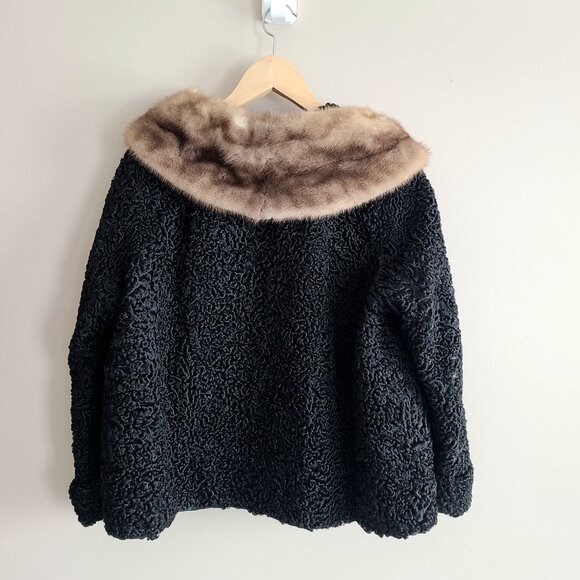 Vintage Persian Lam coat with mink collar. Real fur short jacket. - Picture 2 of 10